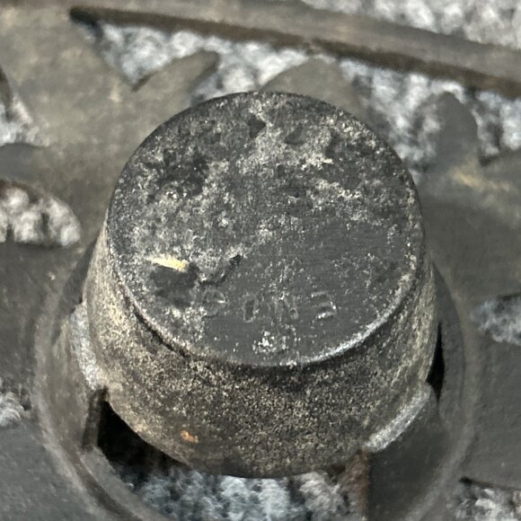 (2) Vtg Cast Iron Candle Holder Pyrex Other Black Legs Stand - Picture 11 of 14